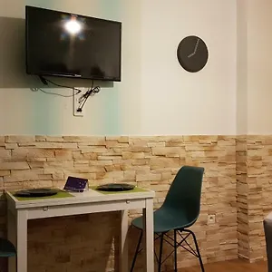 https://studio-ramblas-centre-toulouse.midi-pyreneeshotels.com